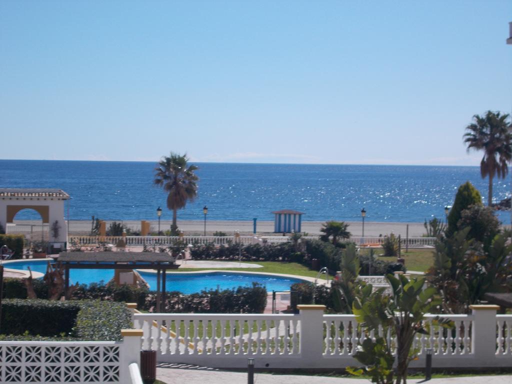 מנילבה Beach Apartment Marina Duquesa מראה חיצוני תמונה